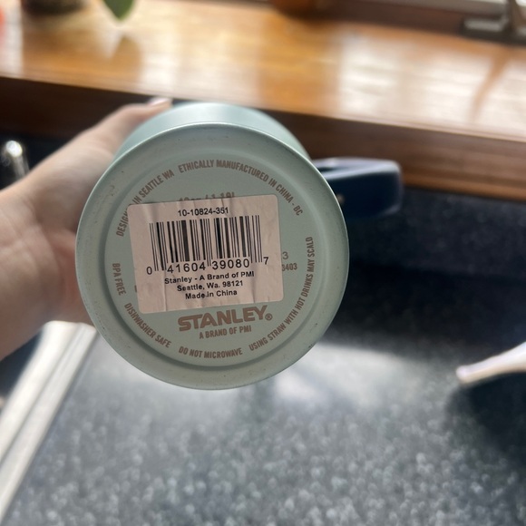 Two toned blue Stanley - Picture 2 of 3